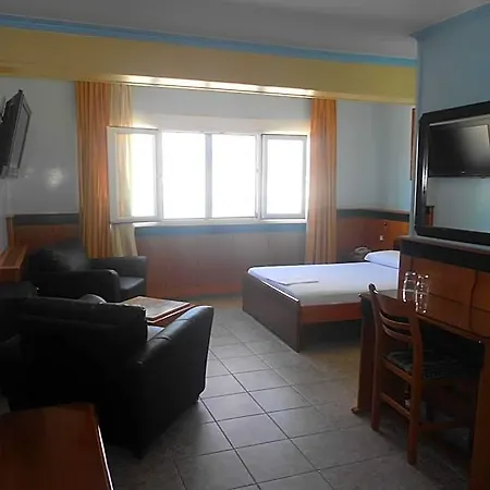 Admitos Hotell 2*